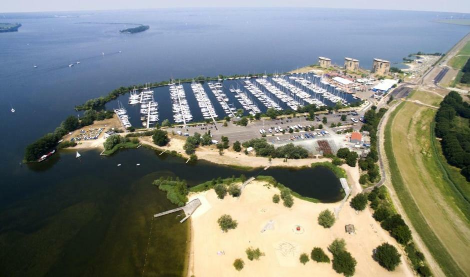 Marinaparcs Almere Exterior foto