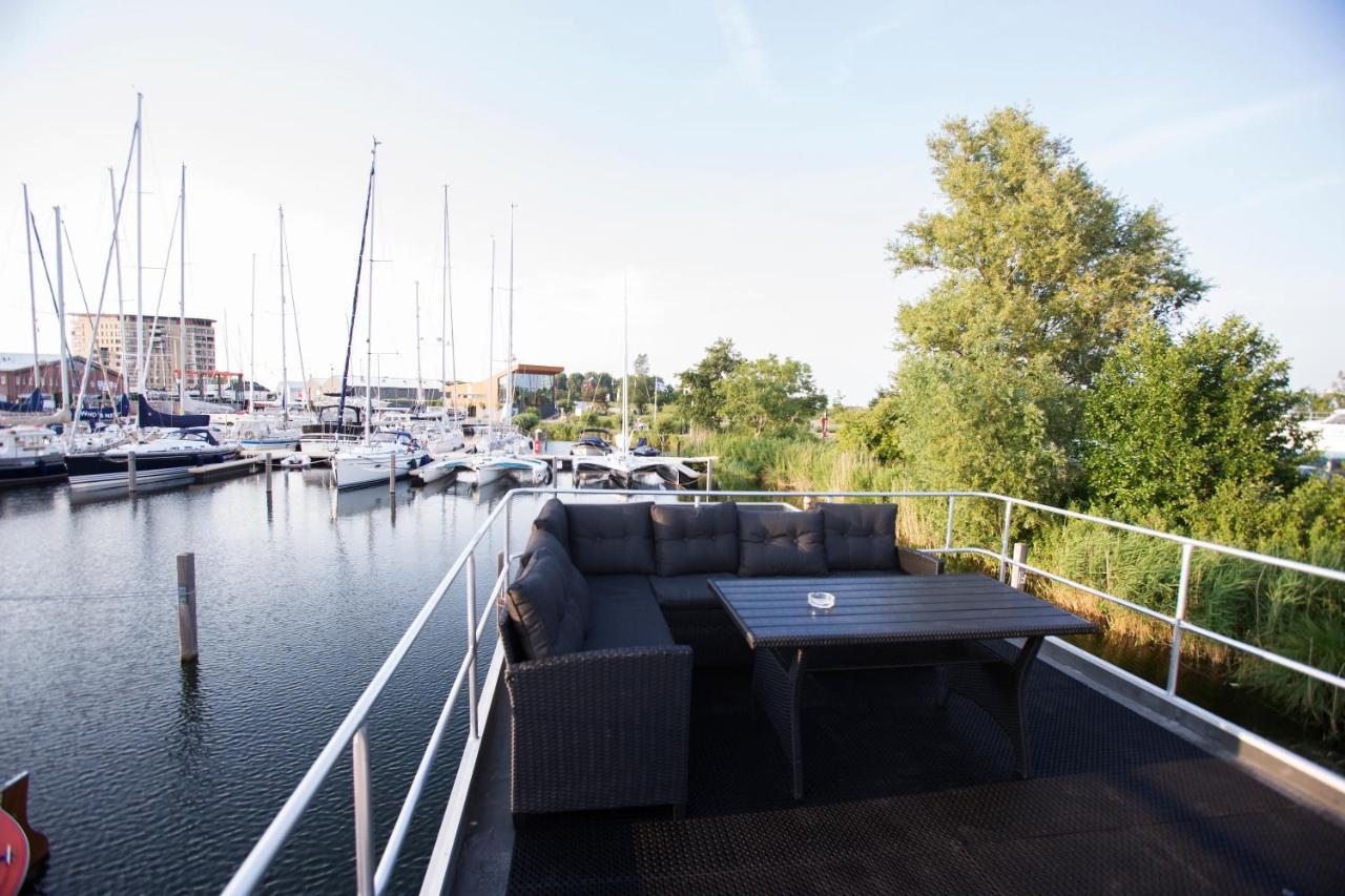 Marinaparcs Almere Exterior foto